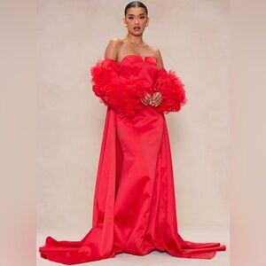 FASHION nova RED CHRISTMAS GOWN with cape size Large